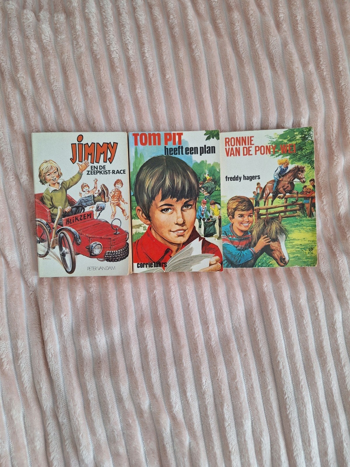 3x Vintage Kluitman kinderboeken / pockets, Ophalen of Verzenden, Gelezen, Peter van dam