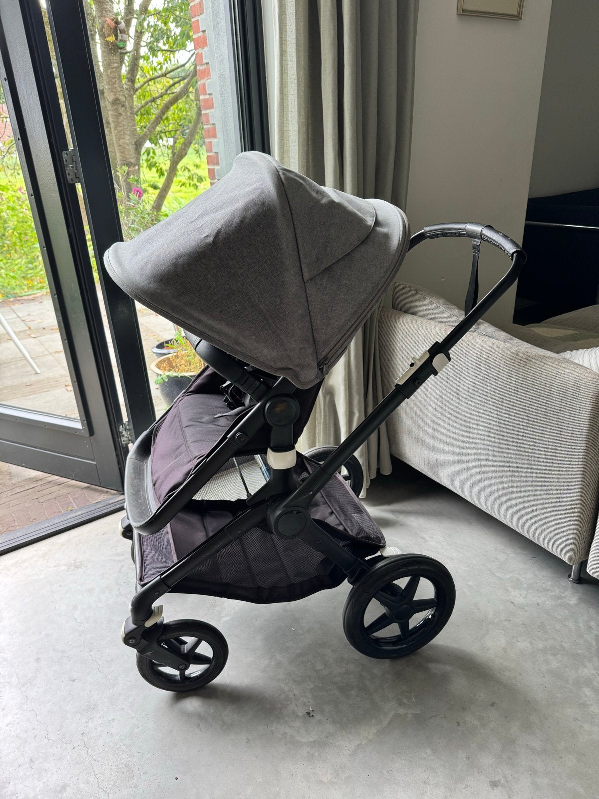 Bugaboo Fox 2 All Black met Grijze Kap - Nette Staat, Ophalen, Gebruikt, Bugaboo, Combiwagen
