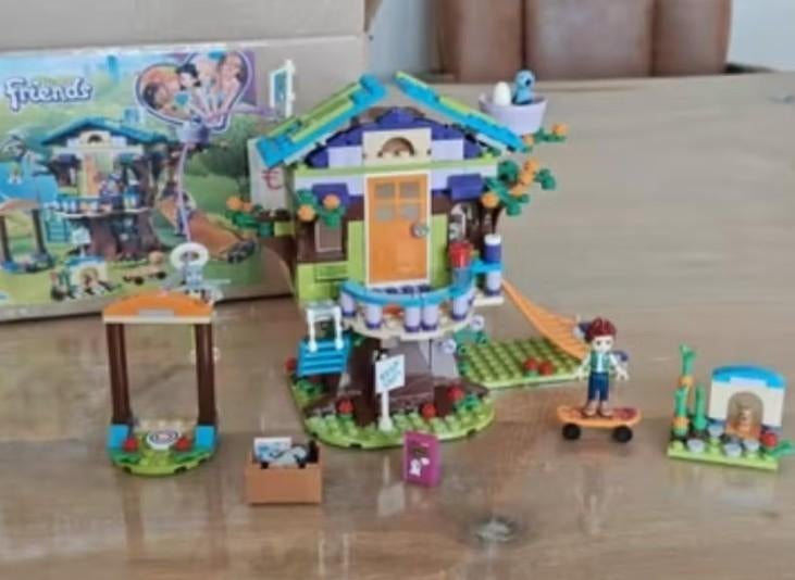 LEGO Friends Mia's Boomhut - 41335, Kinderen en Baby's, Speelgoed | Duplo en Lego, Lego, Compleet, Friends, Ophalen of Verzenden