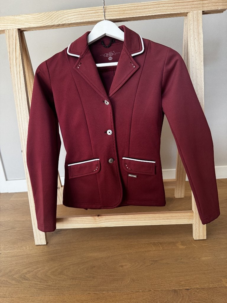 Bordeaux rood rijjasje van QHP, maat 152, Kinderen, Dressuur, Ophalen of Verzenden, Zo goed als nieuw