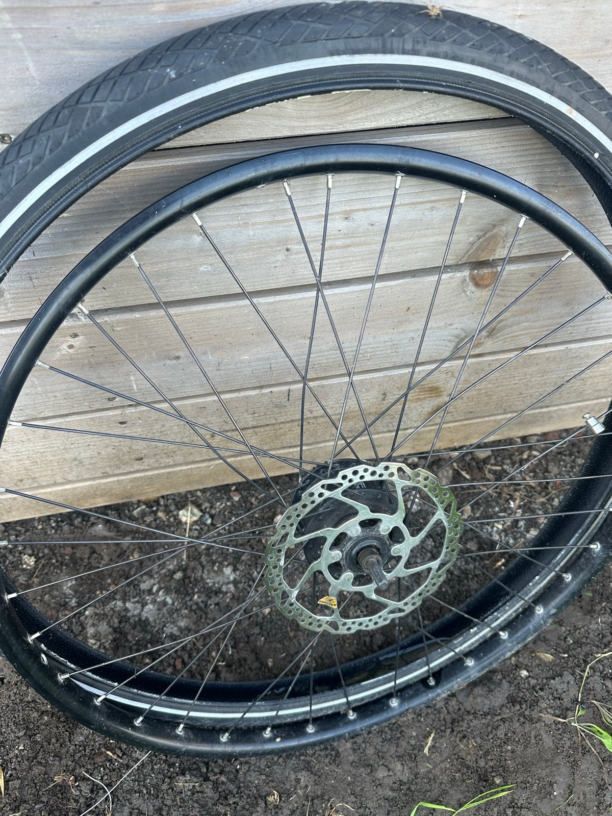 Set van twee verbogen fietswielen - voor restauratie, Ophalen of Verzenden, Gebruikt, Wiel