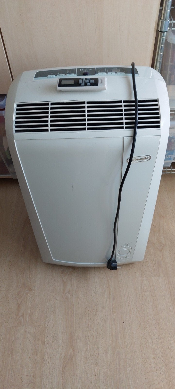 Nieuwe De'Longhi Pinguino mobiele airconditioner.
PAC N82 EC, Ophalen, Koelen en Ontvochtigen, Minder dan 60 m³, Timer