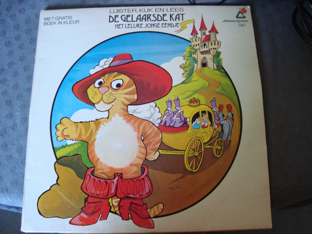 De gelaarsde kat en het lelijke eendje, Ophalen of Verzenden, Zo goed als nieuw, Verhaal of Sprookje