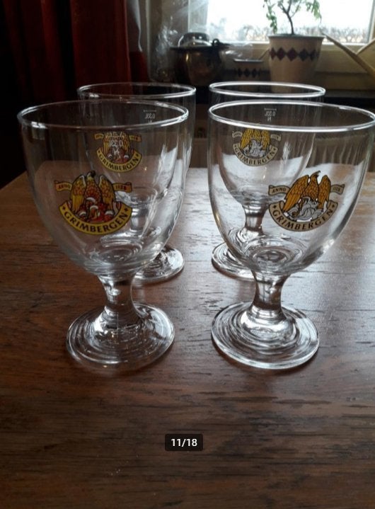 2 Grimbergen bierglazen., Verzamelen, Biermerken, Ophalen of Verzenden, Zo goed als nieuw, Glas of Glazen, Overige merken