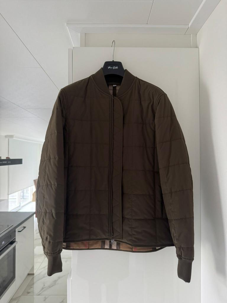 Burberry Ferndale Quilted Bomber Jacket - Dark Military Gree, Ophalen of Verzenden, Nieuw, Maat 48/50 (M), Groen
