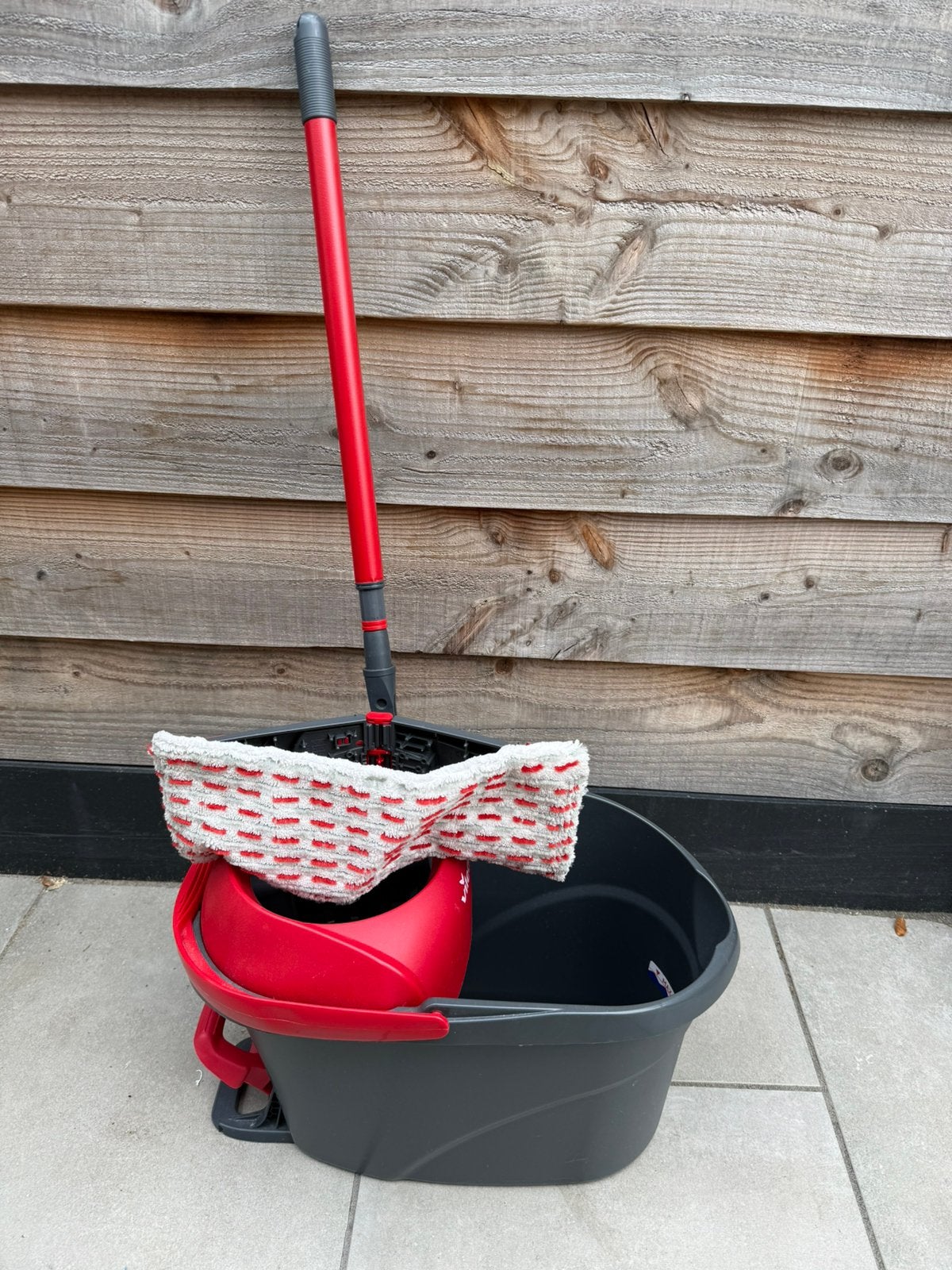 Bijna nieuw: Vileda wisser met wringer, Ophalen of Verzenden, Mop of Dweil