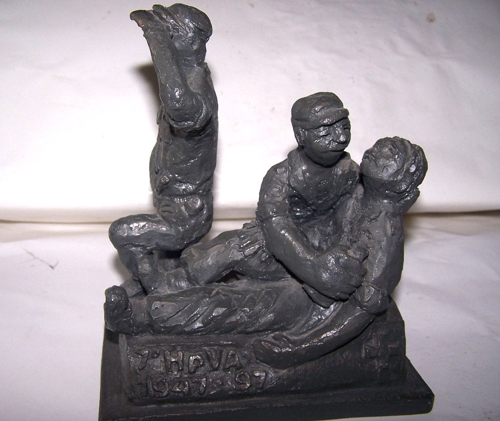 Vintage 7e HPVA 1947-1997 Beeldje - Uniek Jubileumstuk., Verzamelen, Ophalen of Verzenden, Zo goed als nieuw, Mens