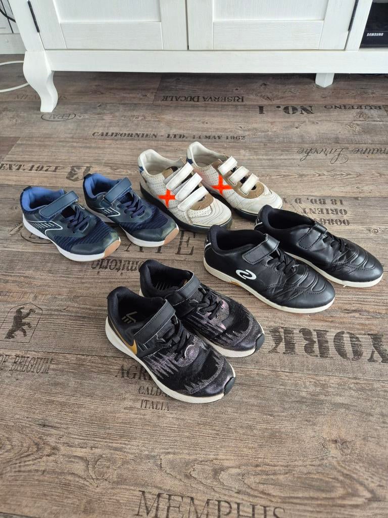 Verschillende kinderschoenen maten 31,5 t/m 34, Gebruikt, Jongen of Meisje, Schoenen, Ophalen of Verzenden