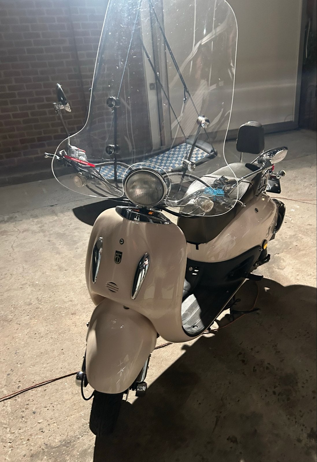 BTC Grande Retro Scooter - Geel Kenteken - Zeer Nette Staat, Zo goed als nieuw, Benzine, Ophalen, Overige merken