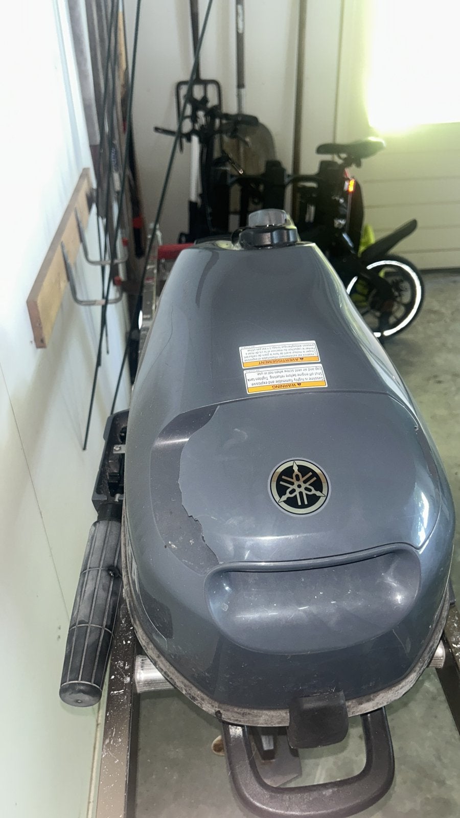 Zelden gebruikt motorbootje, met wat handige accessoires., Watersport en Boten, Ophalen, Zo goed als nieuw, Motor en Techniek