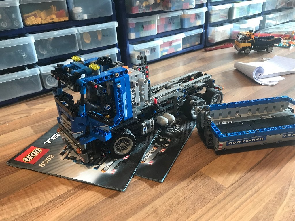 Lego Technic 8052 Container Truck met instructies, Lego, Compleet, Ophalen of Verzenden, Zo goed als nieuw