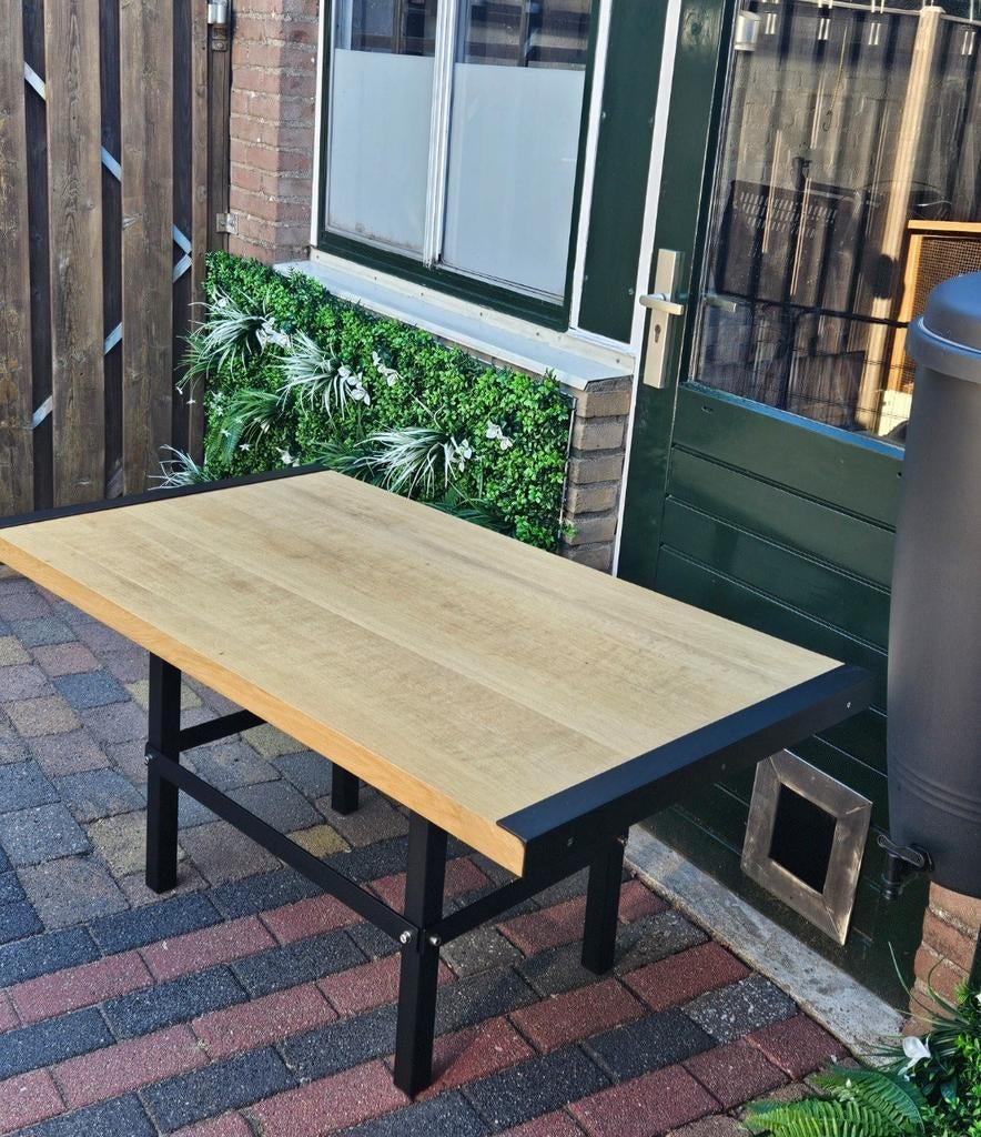Eikenhouten buitentafel metalen onderstel rvs gecoat, Tuin en Terras, Ophalen, Nieuw, Rechthoekig, Hout