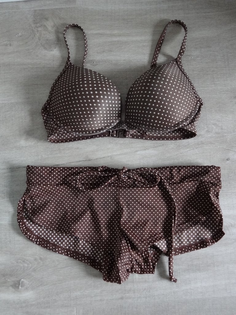 3-Delig Bikiniset Bruin Met Witte Stippen Maat 75C/S >Snelle, Ophalen of Verzenden, Gedragen, Bruin, Bikini