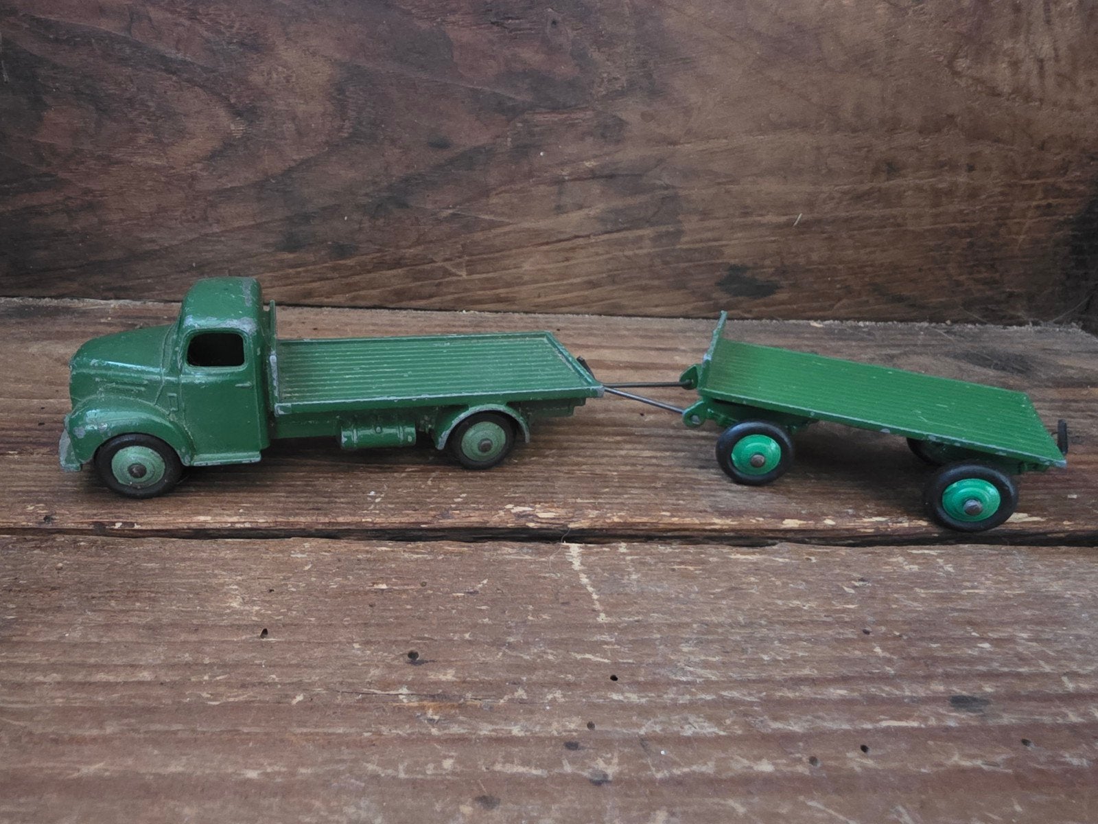 Vintage Dinky Toys Fordson Vrachtwagen met Aanhanger, Ophalen of Verzenden, Gebruikt, Bus of Vrachtwagen