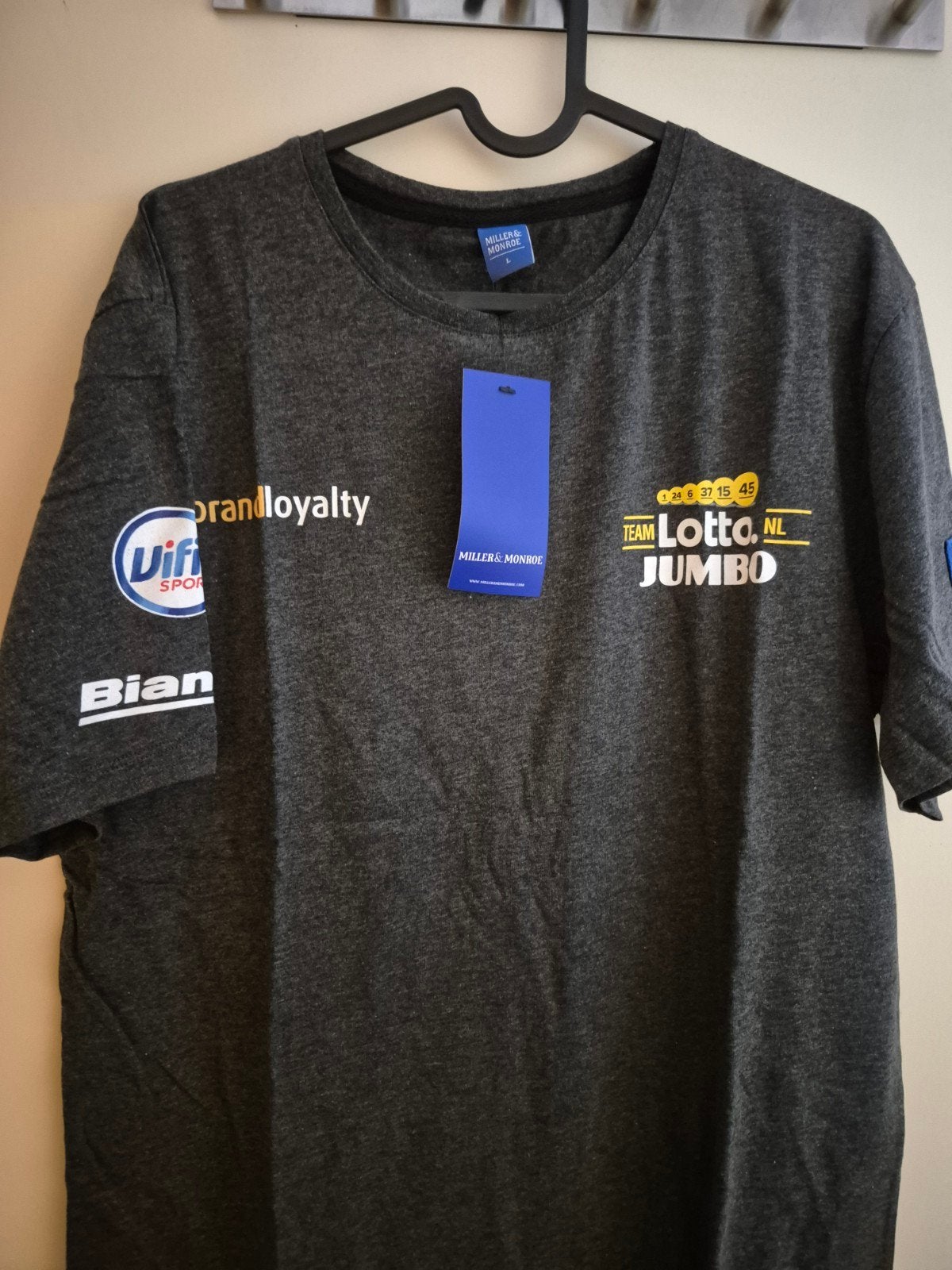 Miller & Monroe Team Lotto NL Jumbo T-shirt Maat L, Maat 52/54 (L), Nieuw, Miller & Monroe, Ophalen of Verzenden