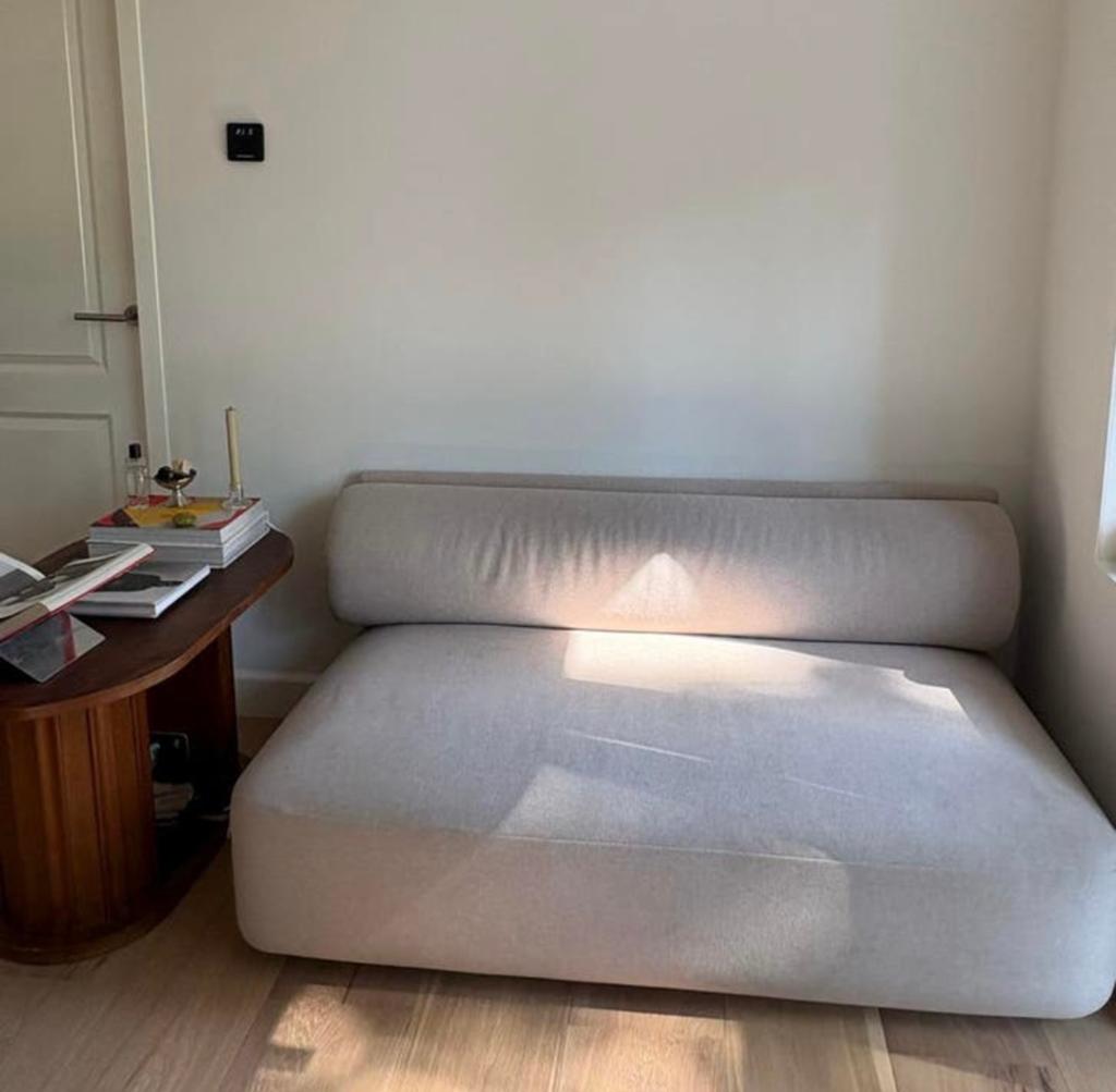 FEST bankje beige, Huis en Inrichting, Ophalen, Gebruikt, Eenpersoons, 150 tot 200 cm