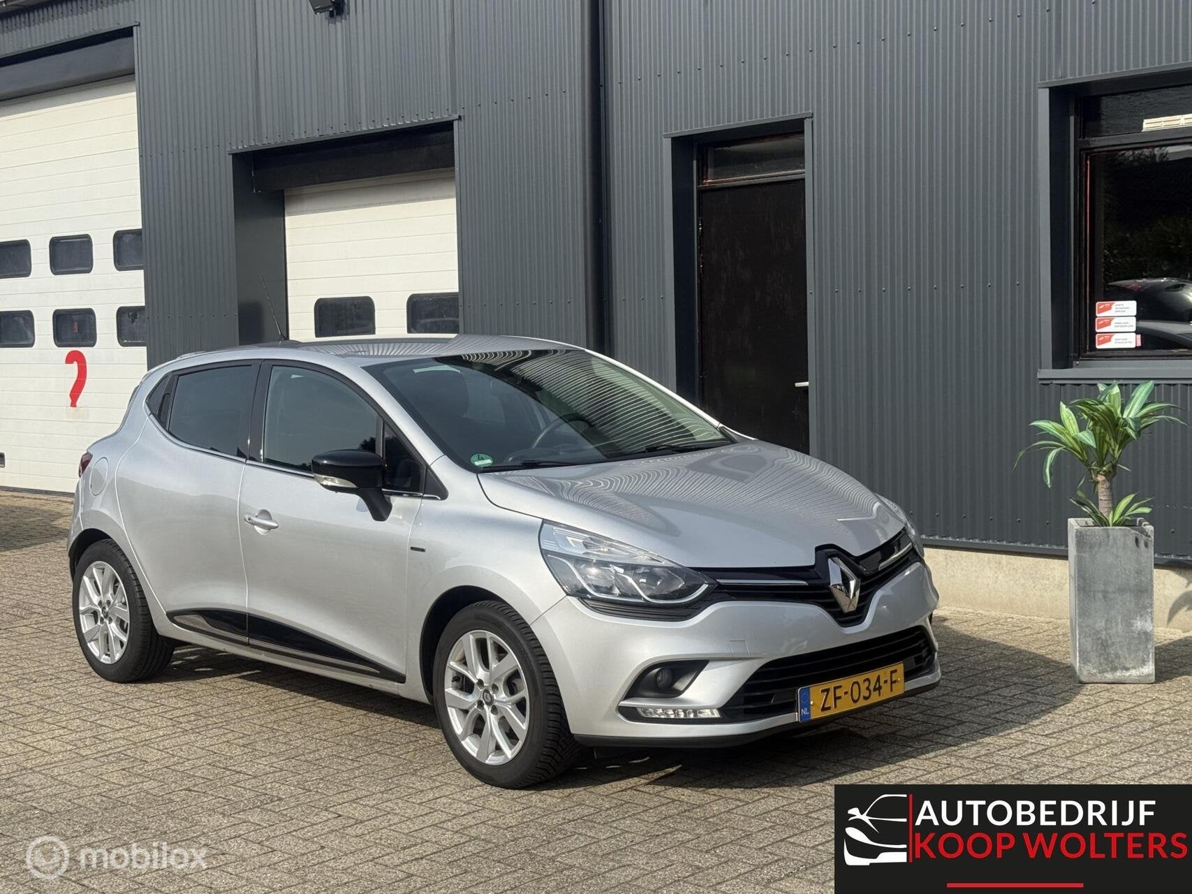 Renault Clio 0.9 TCe Intens 2019 94.000KM NAP, Auto's, Voorwielaandrijving, 898 cc, Gebruikt, Euro 6