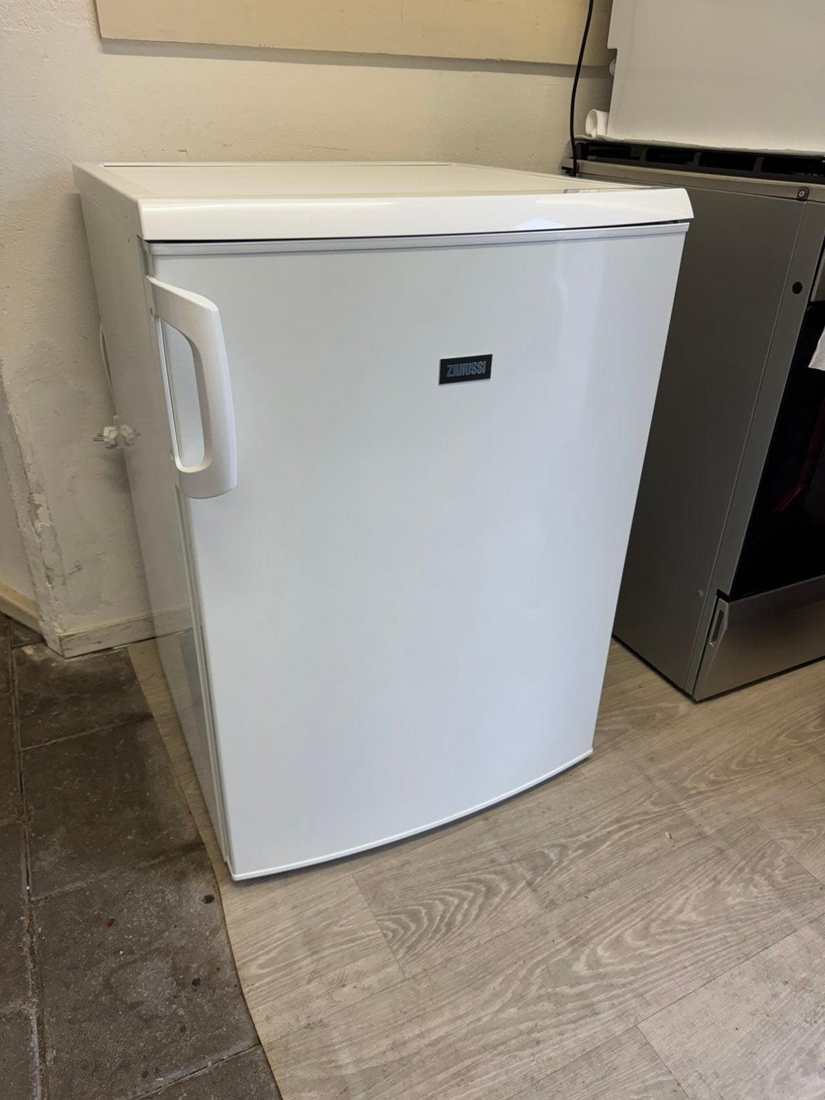 Kleine Koelkast | Zanussi | Werkend te Zien | 85x60x63cm, Ophalen, Gebruikt, Wit, 50 tot 100 cm