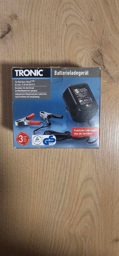 TRONIC Batterijlader 2/6/12V voor auto en motor, Ophalen of Verzenden, Gebruikt, Universele onderdelen