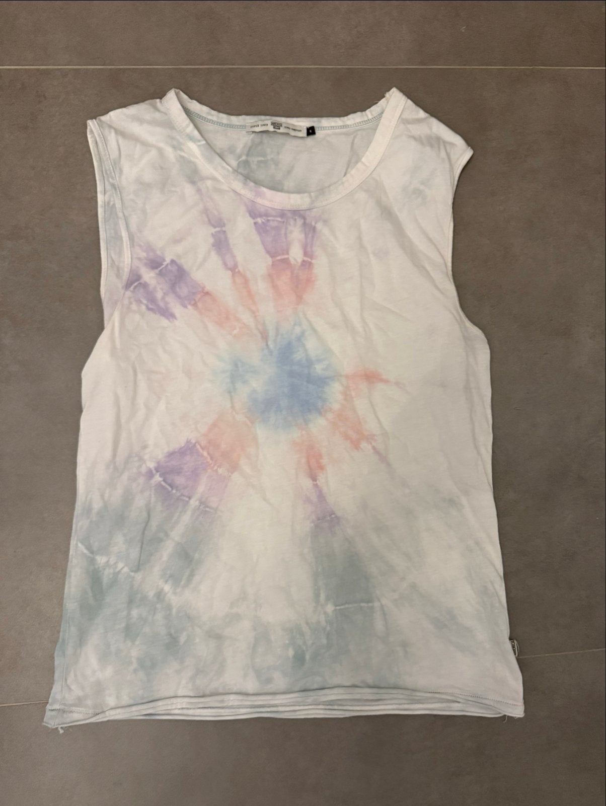 America Today Tie-Dye Mouwloze Top - Zo goed als nieuw, Maat 38/40 (M), Meerkleurig, Ophalen of Verzenden, Zo goed als nieuw