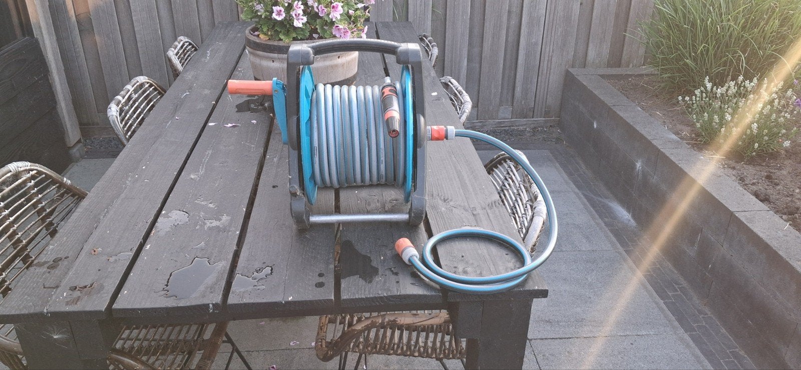 Gardena Tuinslanghaspel met 15 meter slang en accessoires, Tuin en Terras, Ophalen, Gebruikt, Tuinslanghaspel