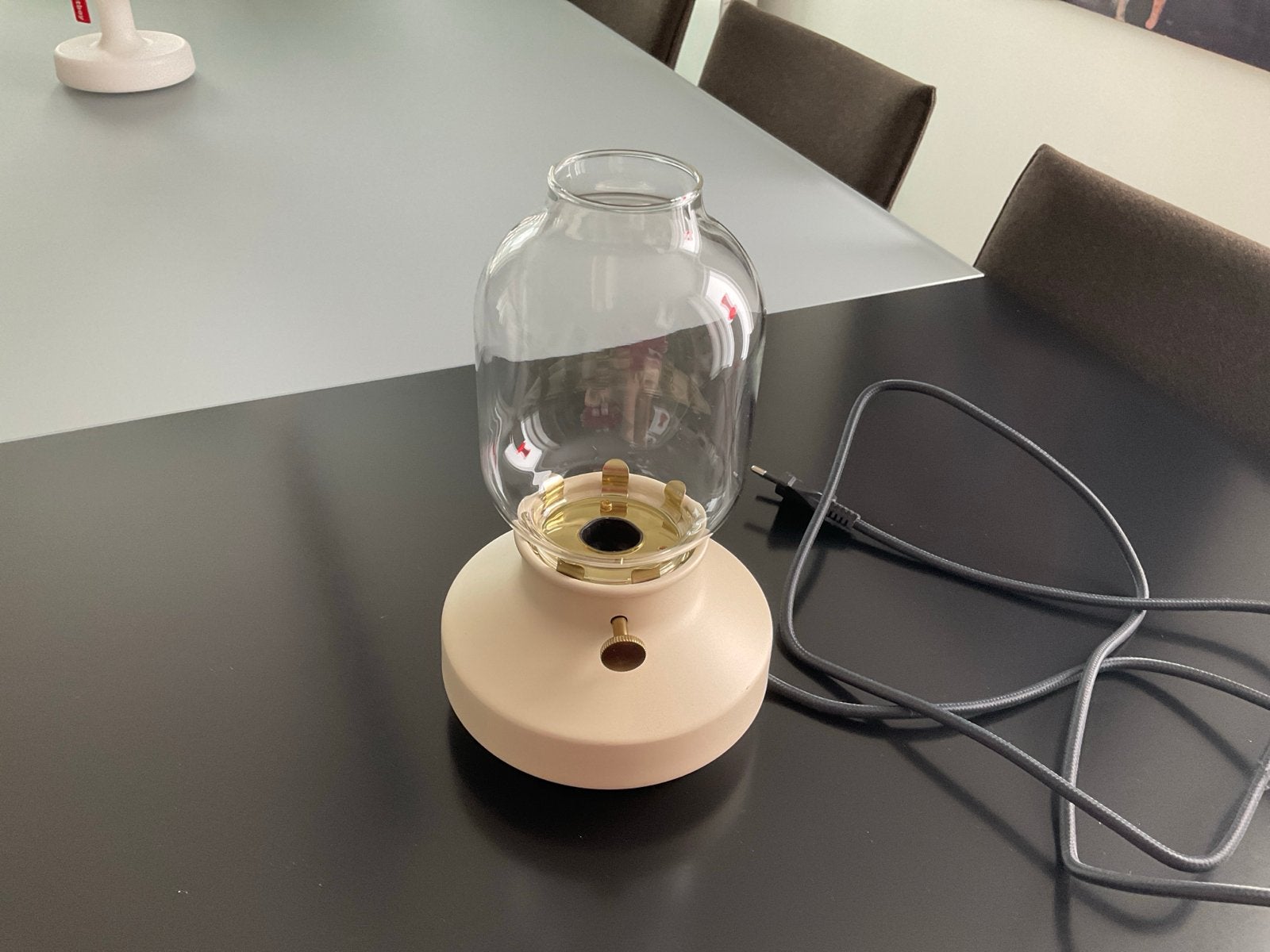 IKEA Tarnaby tafellamp - Zo goed als nieuw, Beige, E14 (klein), IKEA, Zo goed als nieuw