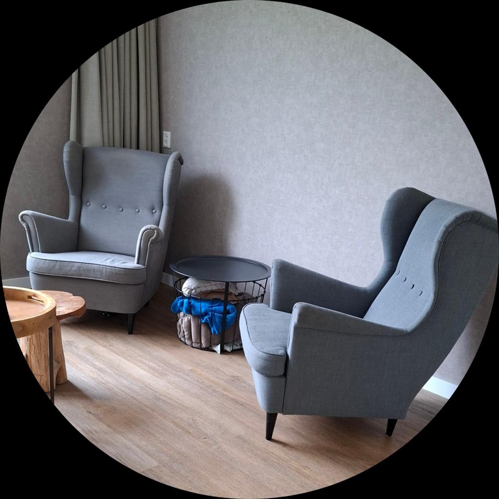 Twee keer ikea strandmon stoel.., Huis en Inrichting, Fauteuils, Ophalen of Verzenden, Gebruikt, 75 tot 100 cm, 50 tot 75 cm