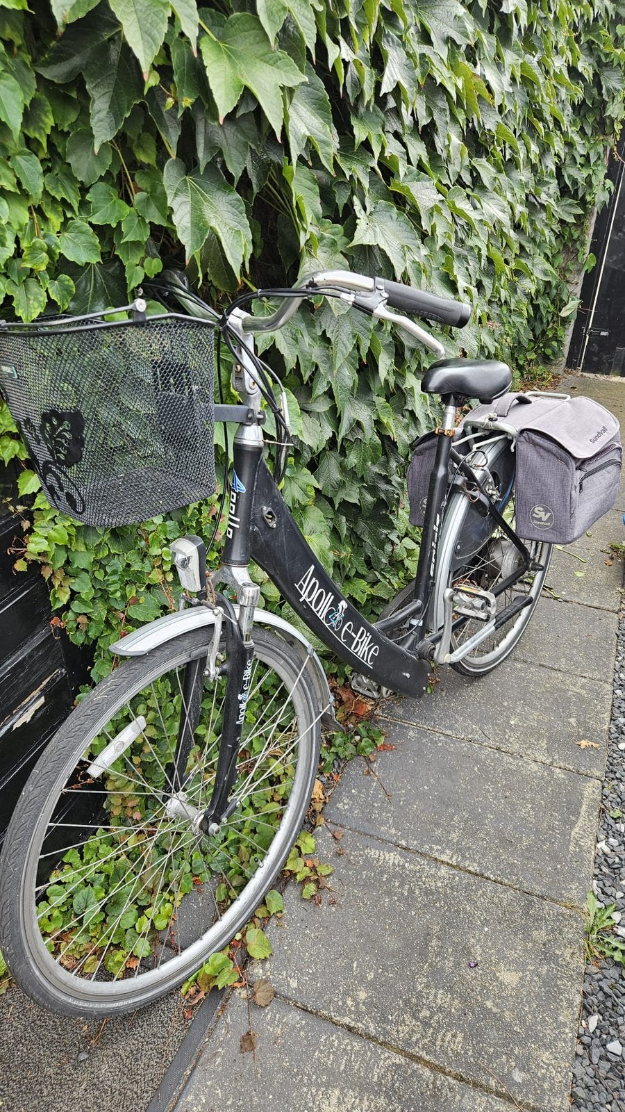 Damesfiets frame 55 met mandje en fietstas, 53 tot 56 cm, Versnellingen, Zo goed als nieuw, Ophalen