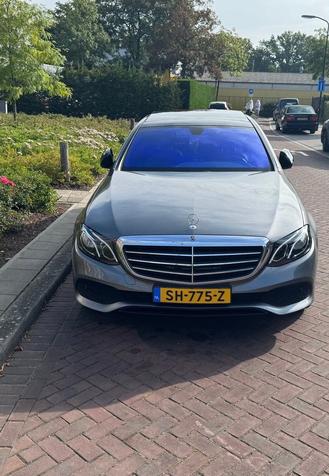 Mercedes-Benz E-Klasse E200 d 150pk 9G-TRONIC 2018 Grijs, Auto's, Automaat, Achterwielaandrijving, 4 cilinders, Origineel Nederlands