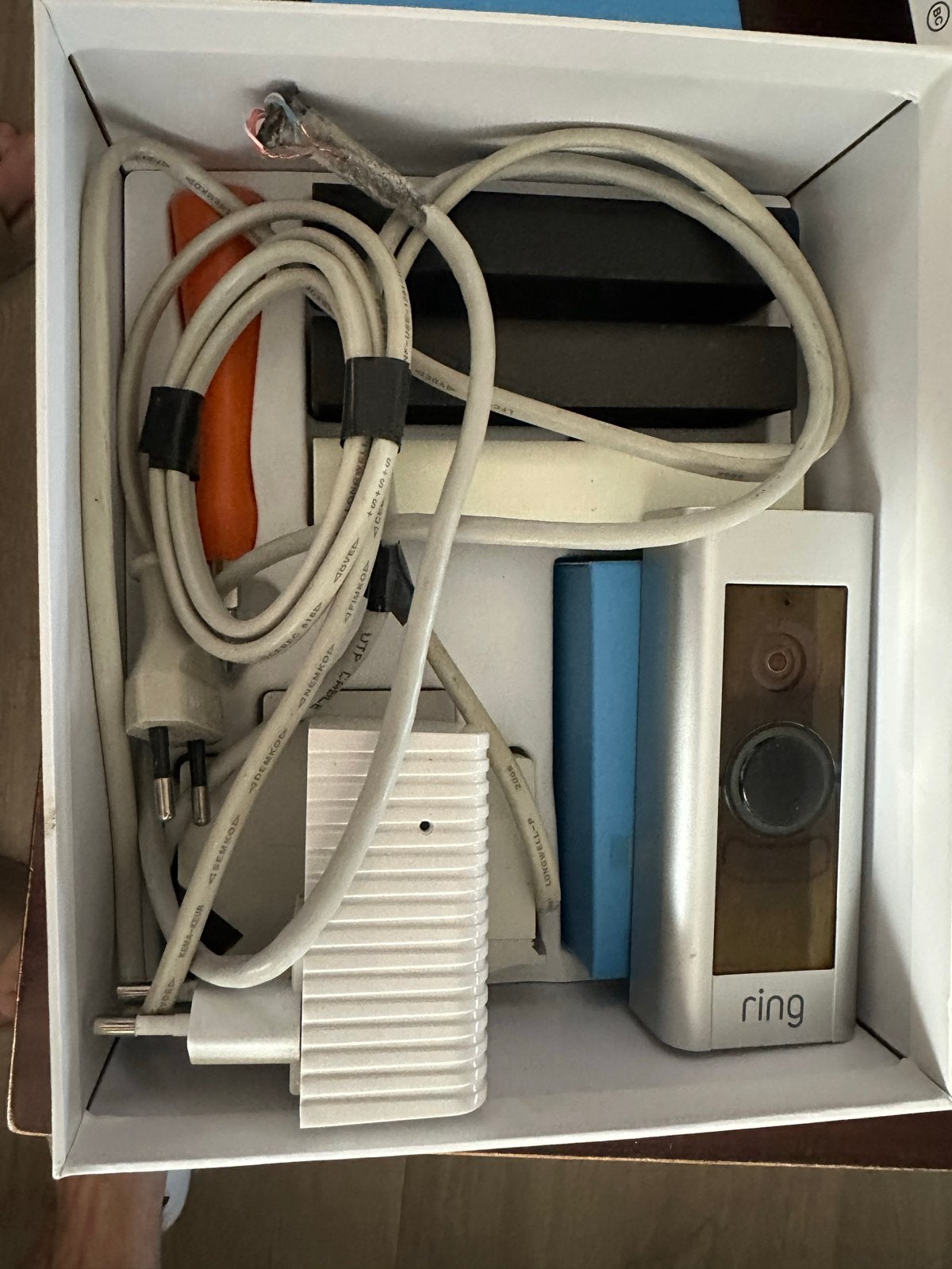 Ring Video Deurbel Pro Compleet met Chime en Accessoires, Ophalen, Bewegingsdetectiesensor, Gebruikt, Bedraad