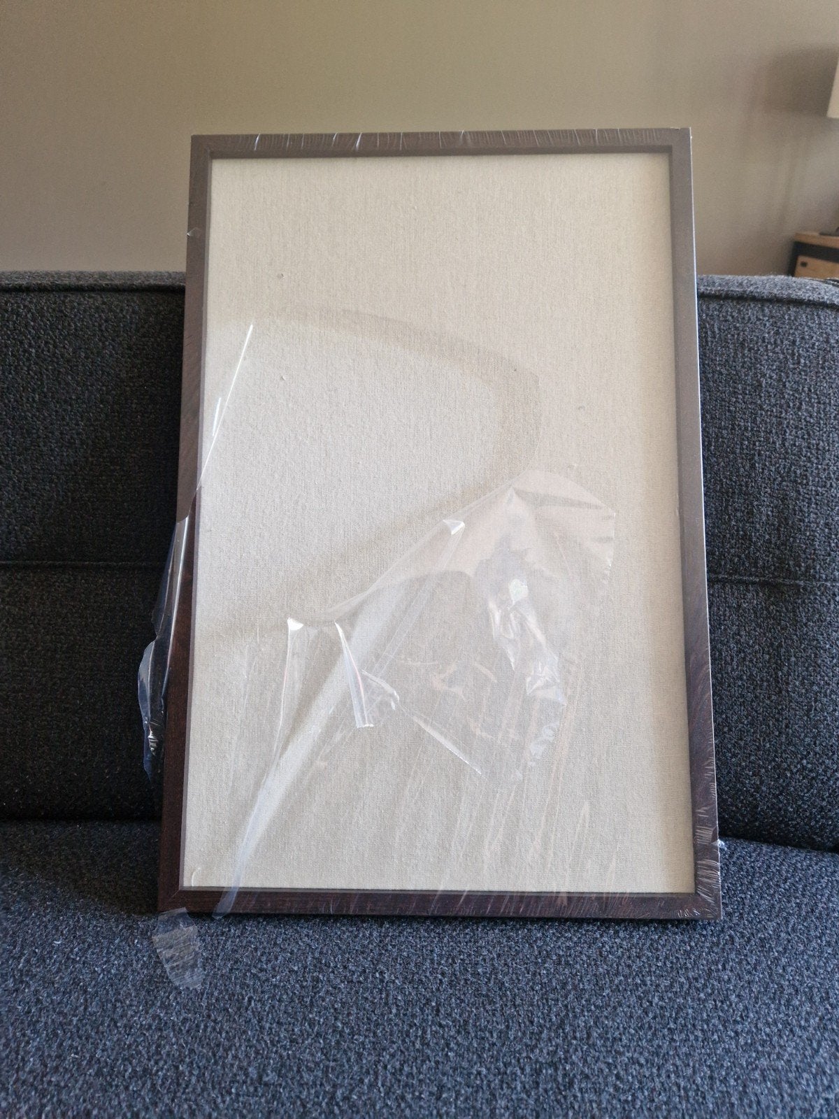Prikbord linnen met bruine lijst, 40x60 cm, Ophalen, Nieuw, Bruin, Textiel