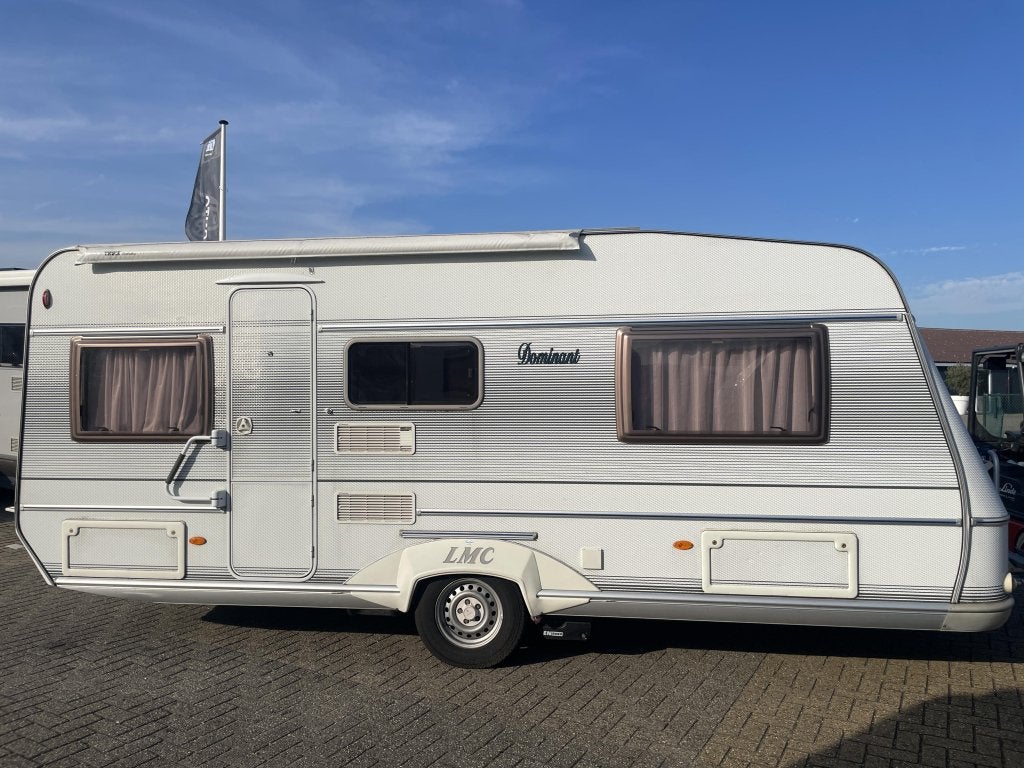 LMC Dominant 530 E VOORTENT/MOVER/2xLUIFEL, Caravans en Kamperen, Rondzit, LMC en Münsterland, Tot en met 4, 2 aparte bedden