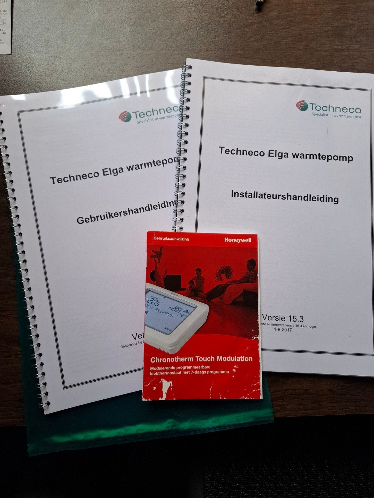 Techneco Elga warmtepomp met Honeywell Chronotherm, Doe-het-zelf en Verbouw, Ophalen of Verzenden, Gebruikt