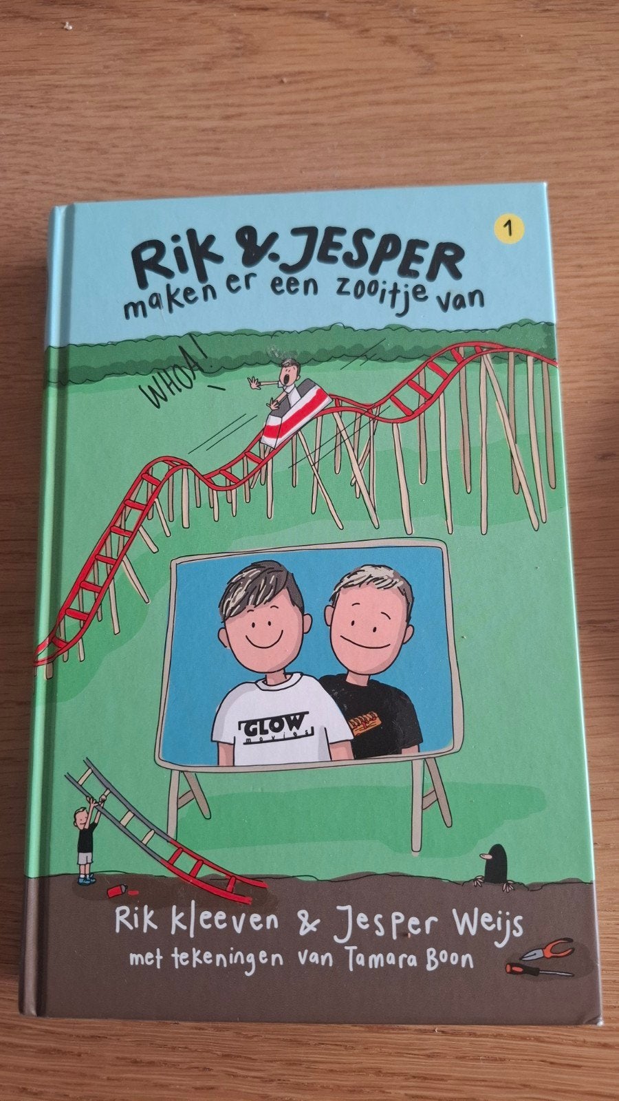 Rik & Jesper maken er een zooitje van - Kinderboek, Ophalen of Verzenden, Zo goed als nieuw, Rik Kleeven & Jesper Weijs
