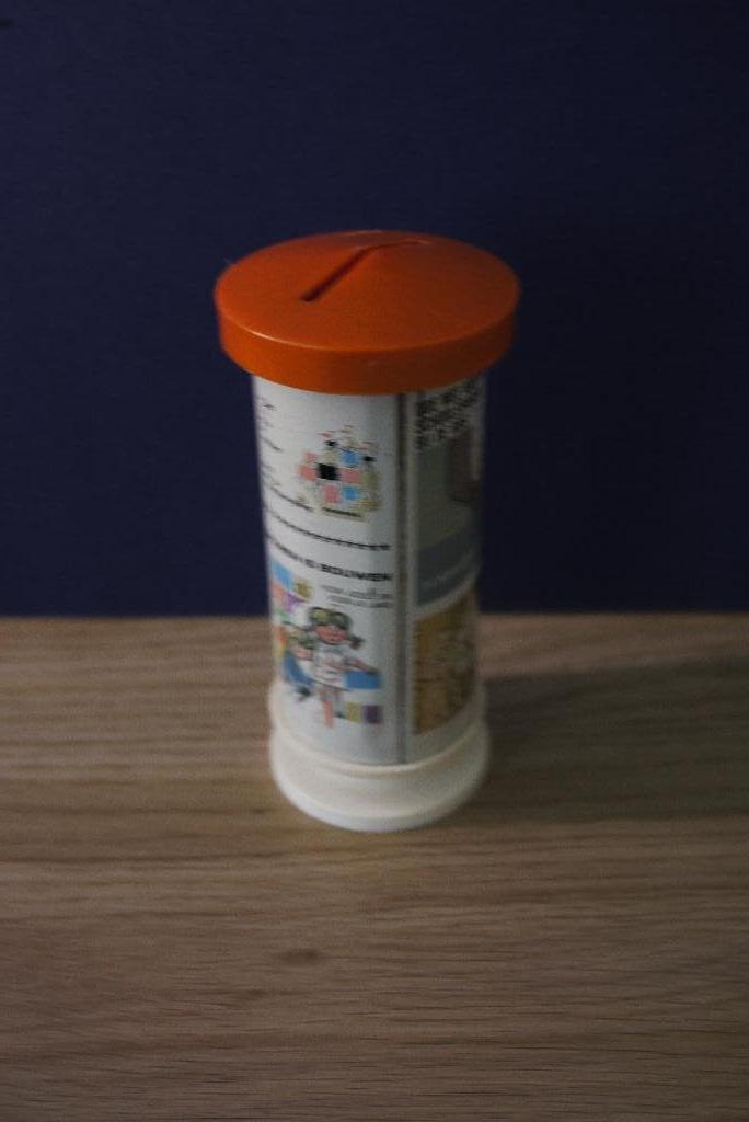 oude spaarpot schoolsparen 12 cm hoog, Ophalen of Verzenden, Gebruikt, Metaal of Blik, Overige thema's
