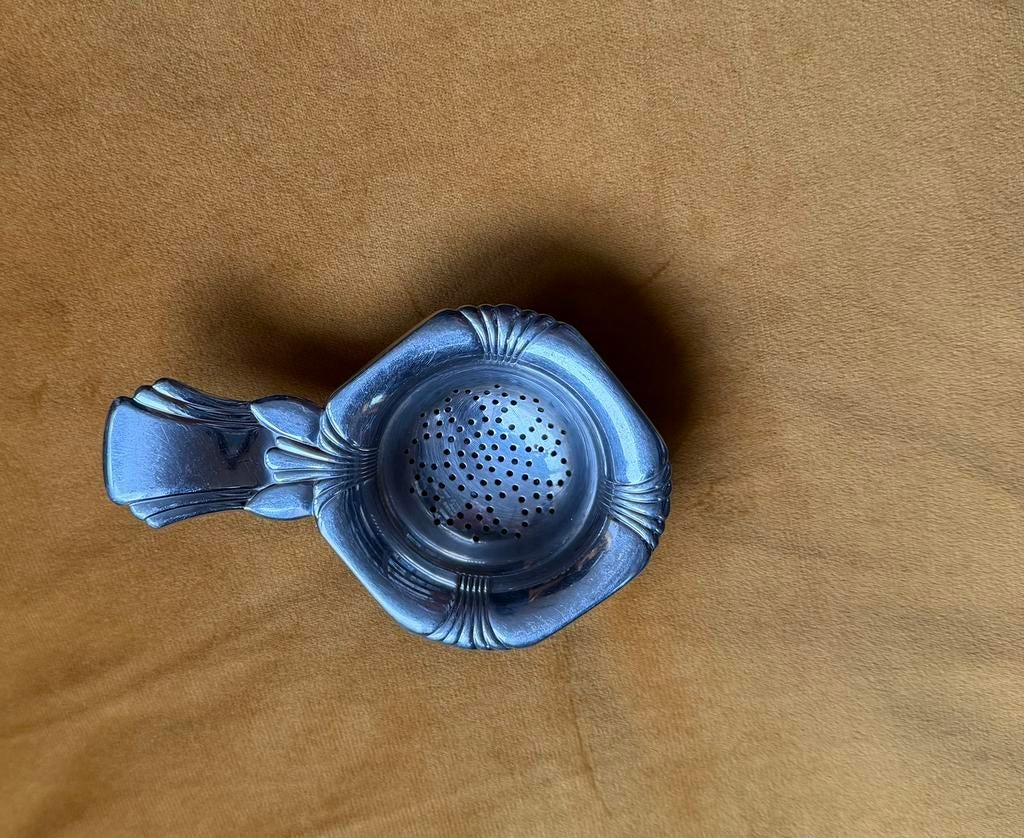Theezeefje met lekbakje Gero Zilmeta, Antiek en Kunst, Ophalen of Verzenden
