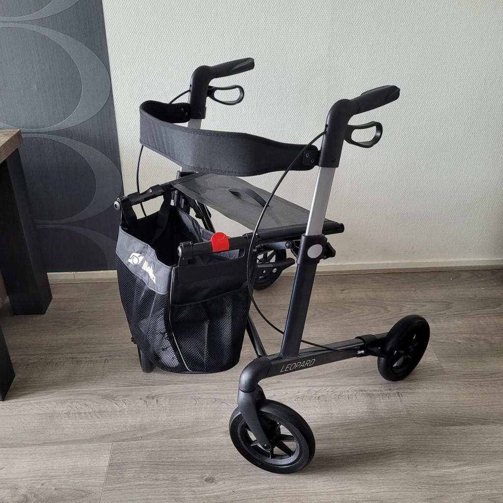 Mobilex Leopard lichtgewicht inklapbare rollator, Diversen, Ophalen, Zo goed als nieuw
