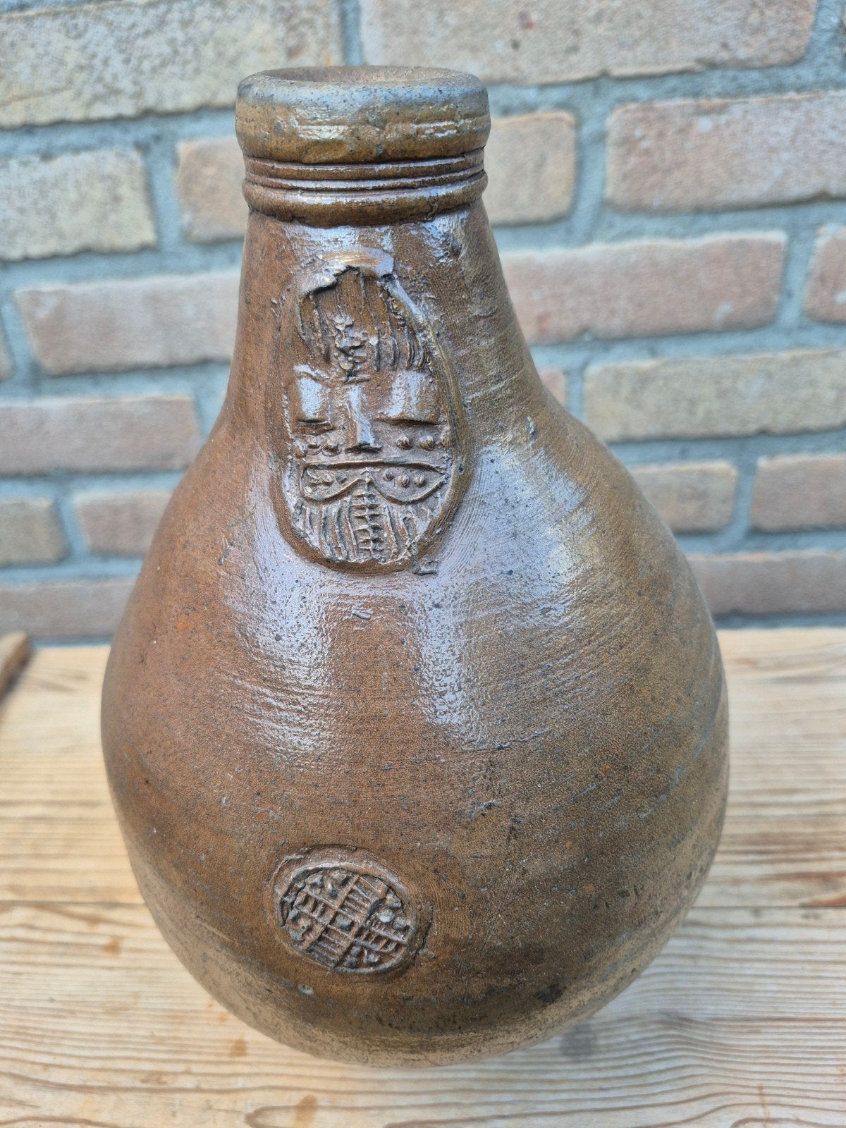 Baardmankruik steengoed geen restauraties 28,2 cm ca 1670, Antiek en Kunst, Ophalen of Verzenden