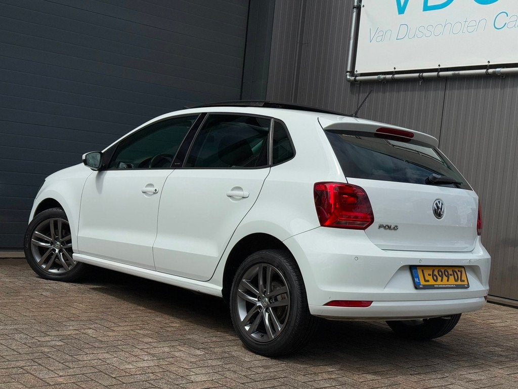 Volkswagen Polo 1.0 Comfortline | Schuifdak | Stoelverwarmin, Voorwielaandrijving, Stof, Wit, Bedrijf