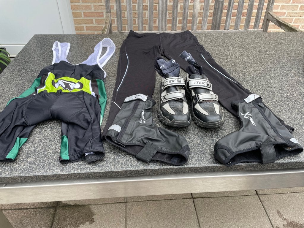 Volledige fietskleding met schoenen, Ophalen of Verzenden, Zo goed als nieuw, Bovenkleding, Heren