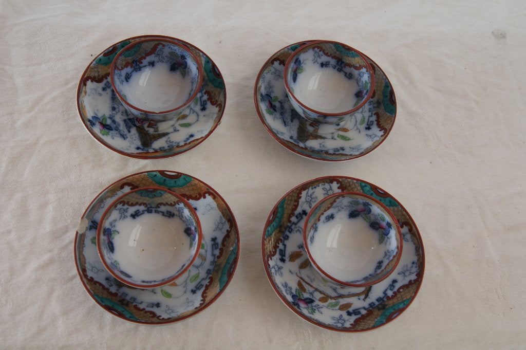 Set van 4 antieke Timor kopjes en schotels, Ophalen of Verzenden