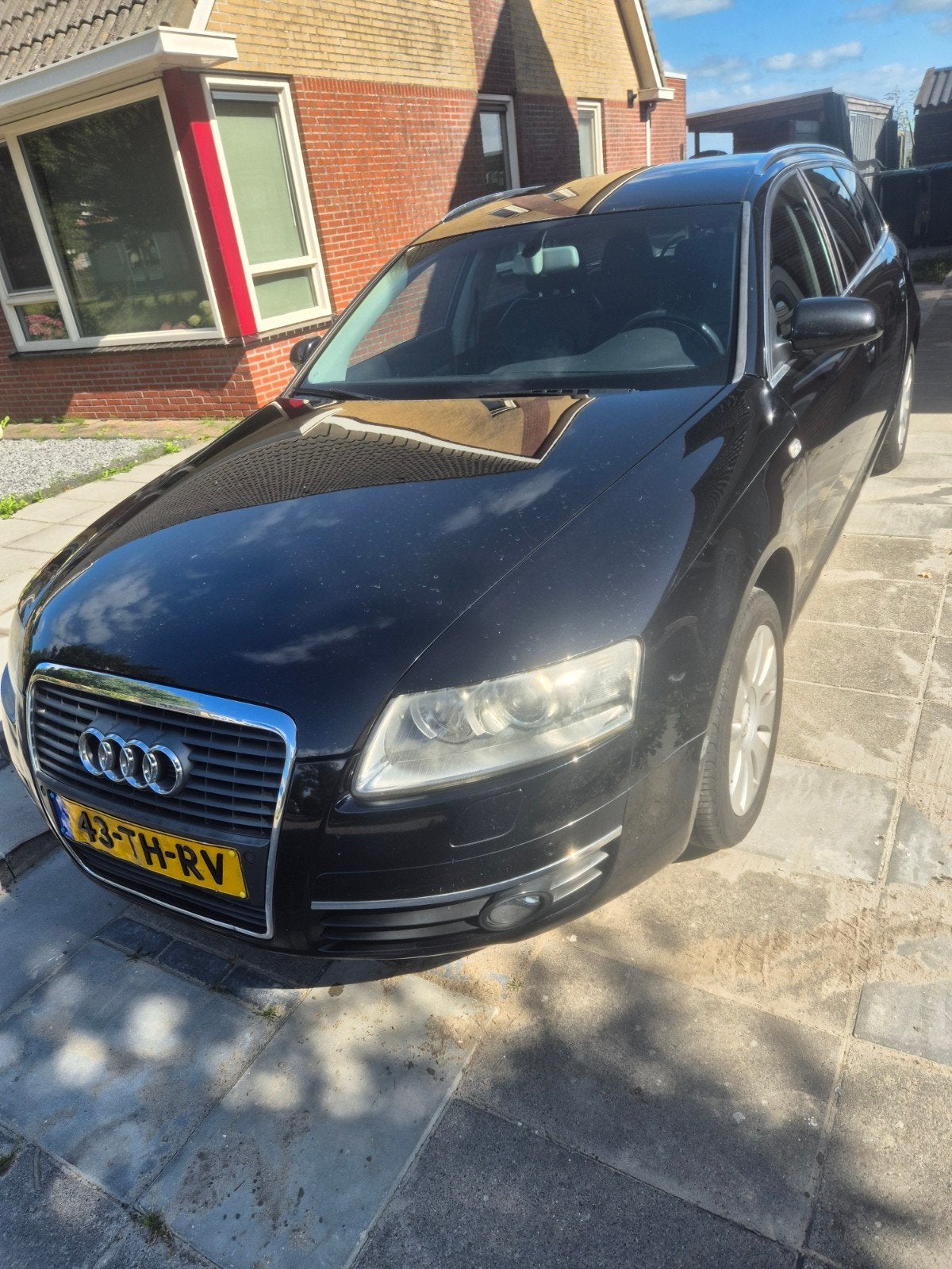 Audi A6 2.4 V6 130KW Avant AUT 2006 Zwart, 1800 kg, Zwart, Stationwagon, Particulier