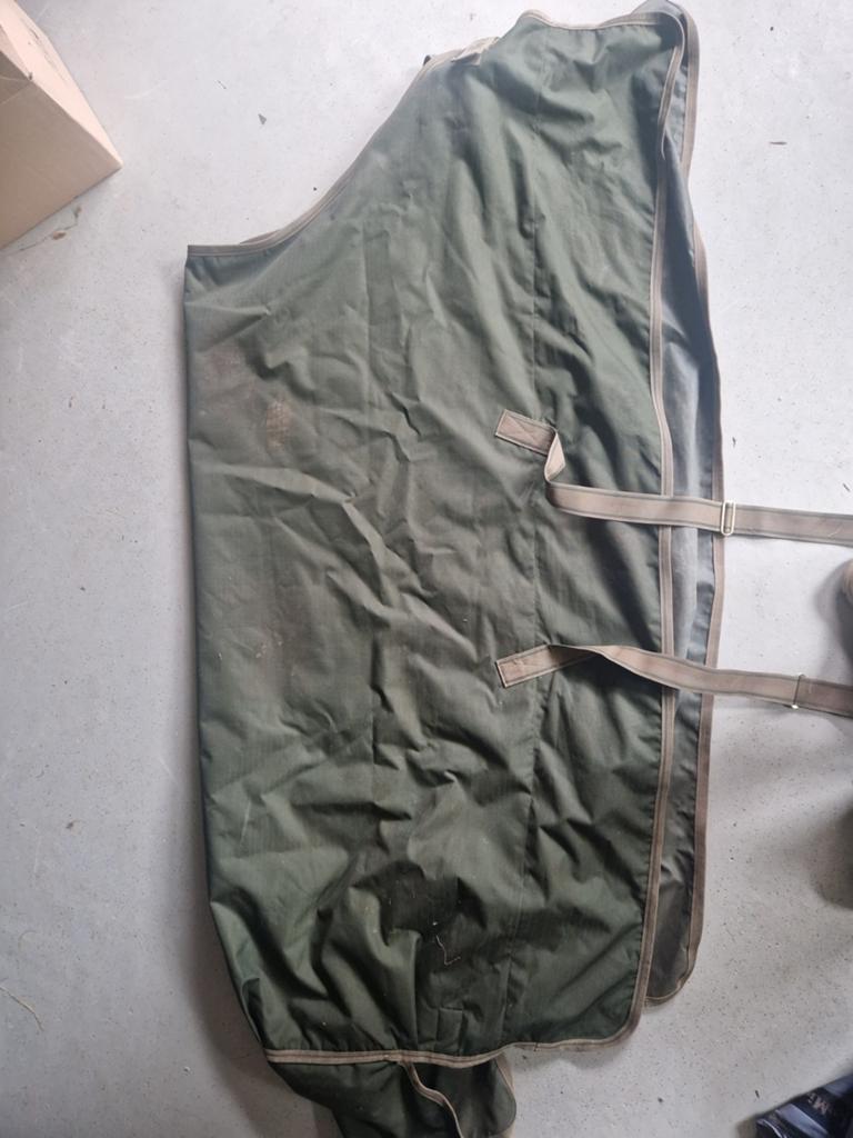Bucas deken 150gram 135/185 - 6", Dieren en Toebehoren, Paarden en Pony's | Dekens en Dekjes, Bucas, Gebruikt, 150 g, Groen