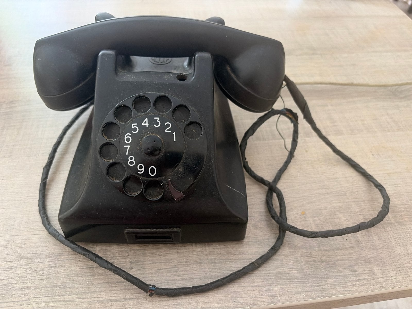 Vintage Bakelieten Telefoon Zwart met Draaischijf, Ophalen of Verzenden