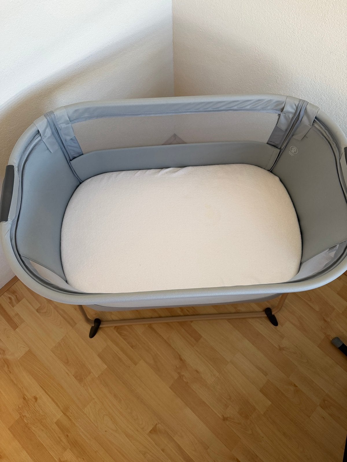Maxi Cosi Co-Sleeper - 50x90cm + Matras en Lakentje, Ophalen of Verzenden, Nieuw, Wieg