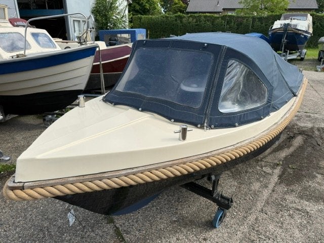 Wato 490 (bj 2005), Watersport en Boten, Sloepen, Gebruikt, Polyester, Overige brandstoffen