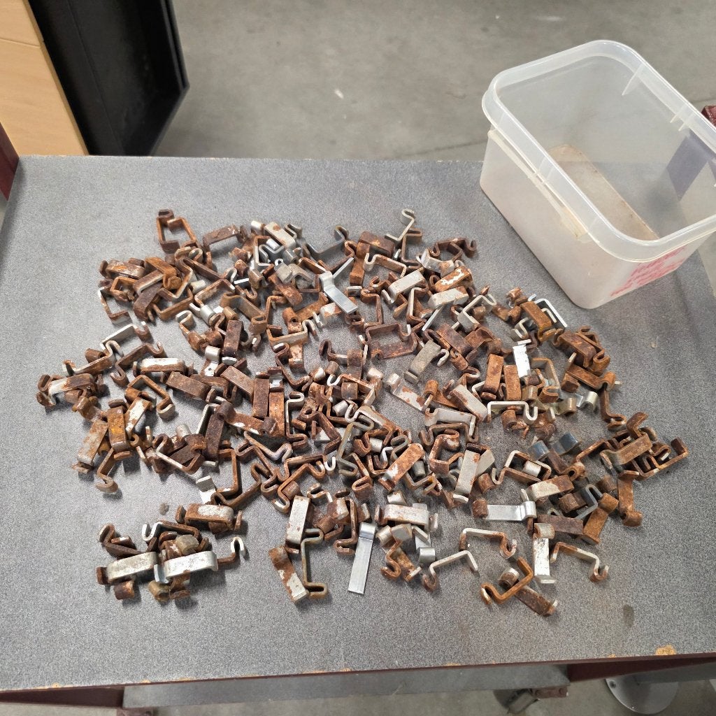 200 stuks  schapdragers voor LUNDIA schappen stelling, Ophalen, Gebruikt, LUNDIA, 50 tot 100 cm