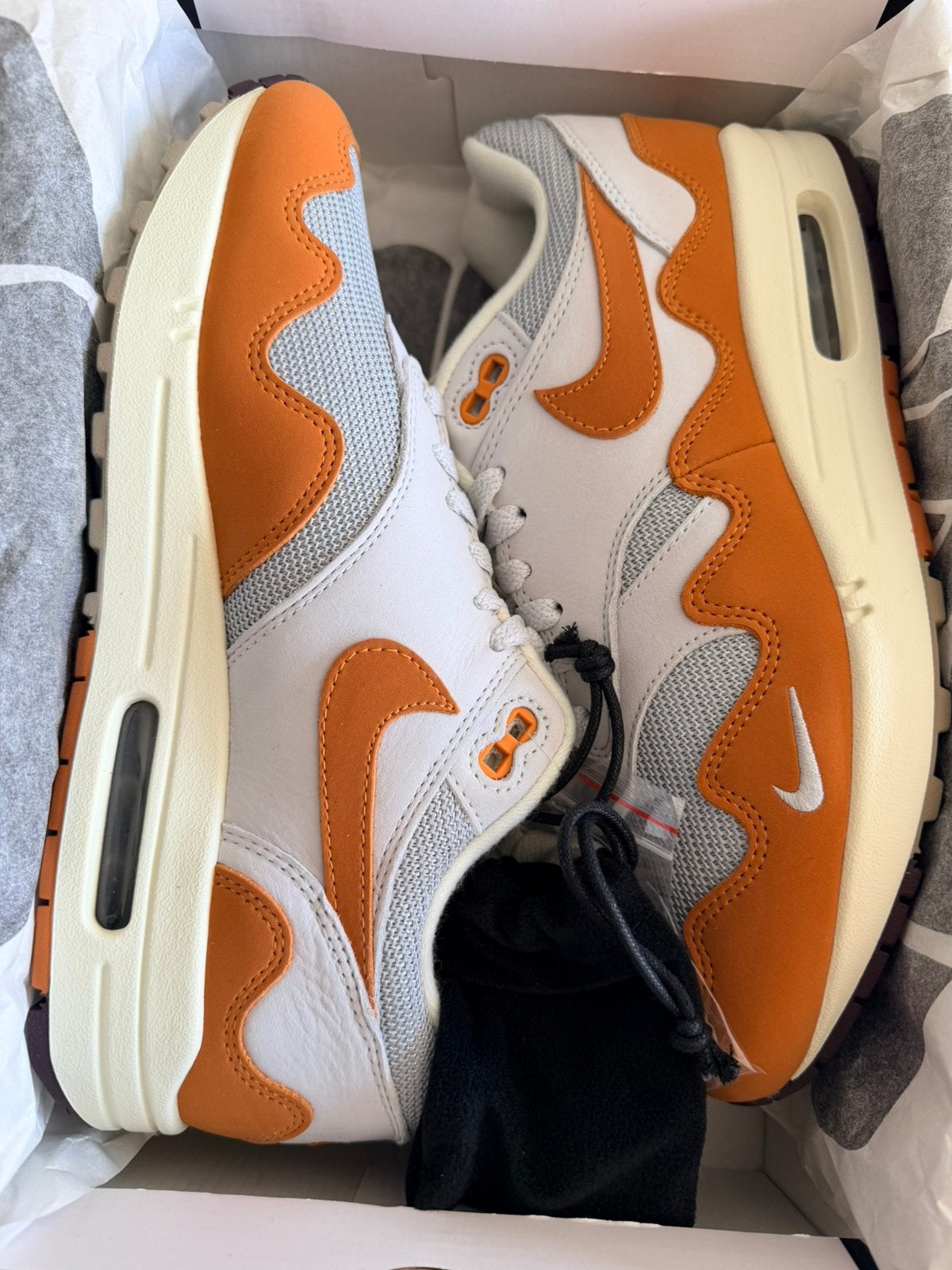 Nike air max 1 Patta monarch maat 42, Overige kleuren, Nieuw, Ophalen of Verzenden, Sneakers of Gympen