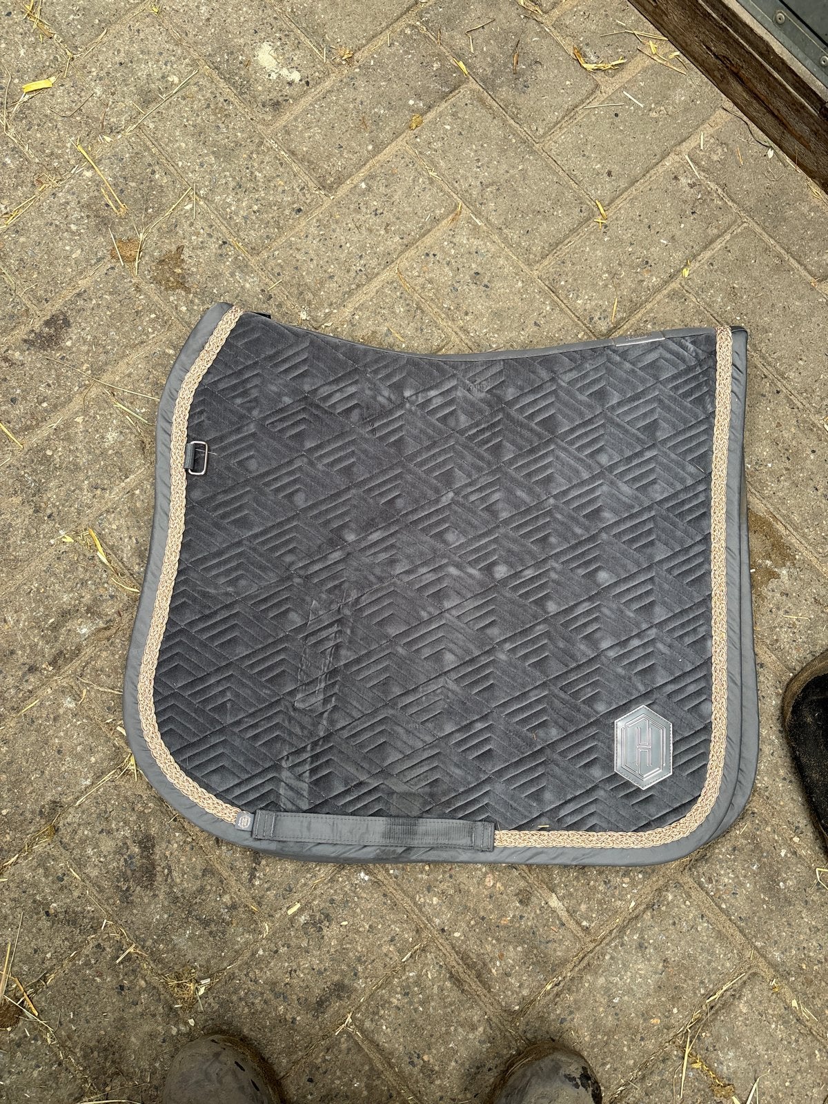 Eskadron herritage velvet grey, Ophalen of Verzenden