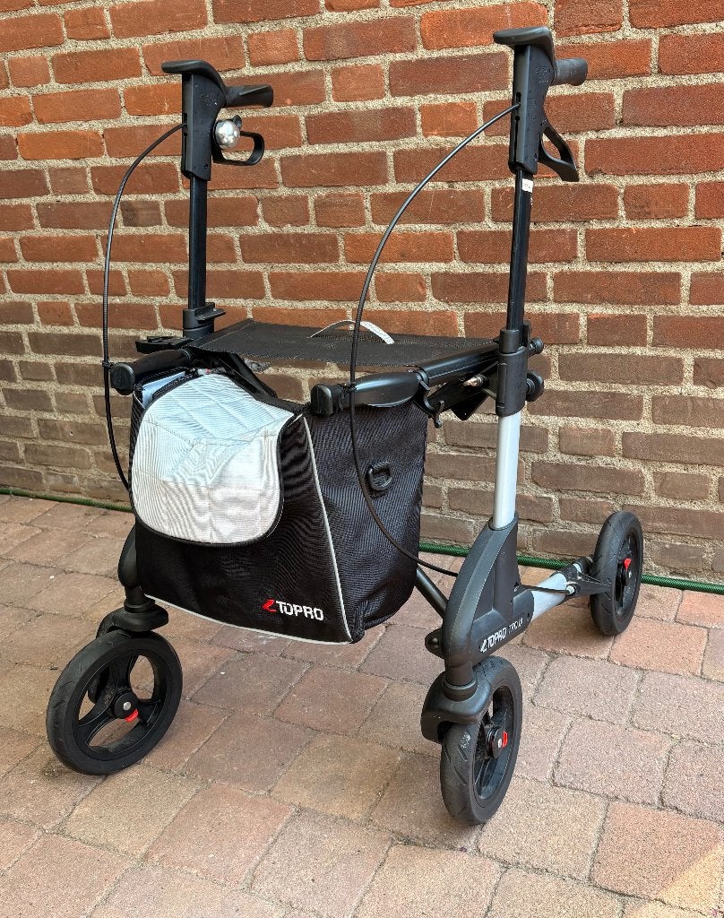 Rollator merk Topro Troja, Ophalen, Opvouwbaar, Zo goed als nieuw